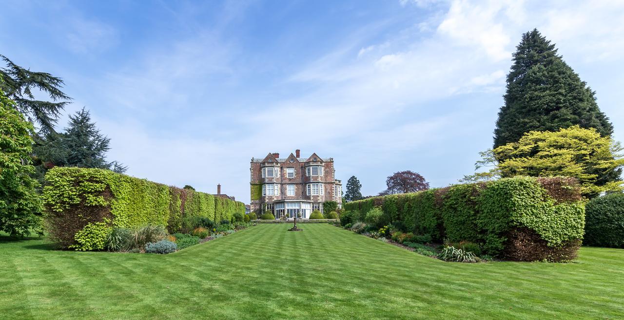 Goldsborough Hall Knaresborough Bagian luar foto