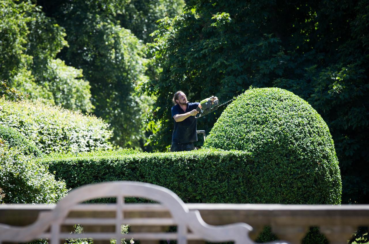 Goldsborough Hall Knaresborough Bagian luar foto